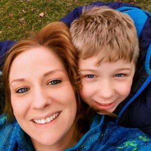 Meet your Posher, Crystal